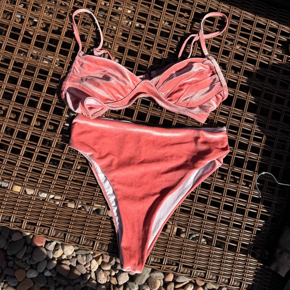 SHEIN Pink Bikini Set